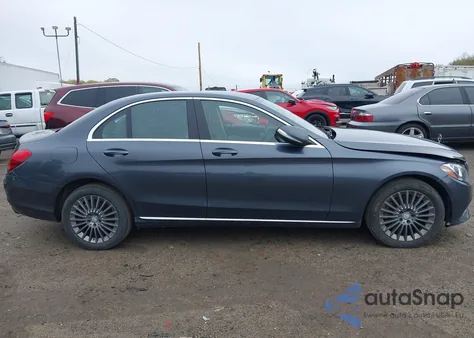 2015 Mercedes-Benz C 300 4Matic/Luxury 4Matic/Sport 4Matic from USA, damaged, VIN 55SWF4KB4FU016712